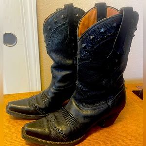 Ariat black cowgirl boots